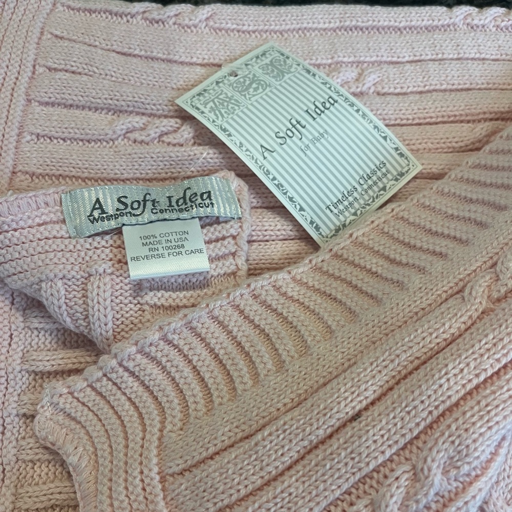 A Soft Idea Blanket - Picture 3 of 3
